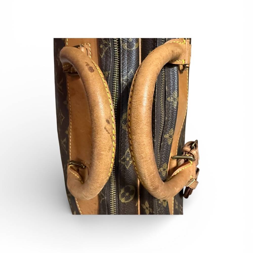 Louis Vuitton Monogram Alize w/ Certificate of Authenticity - Picture 14 of 15